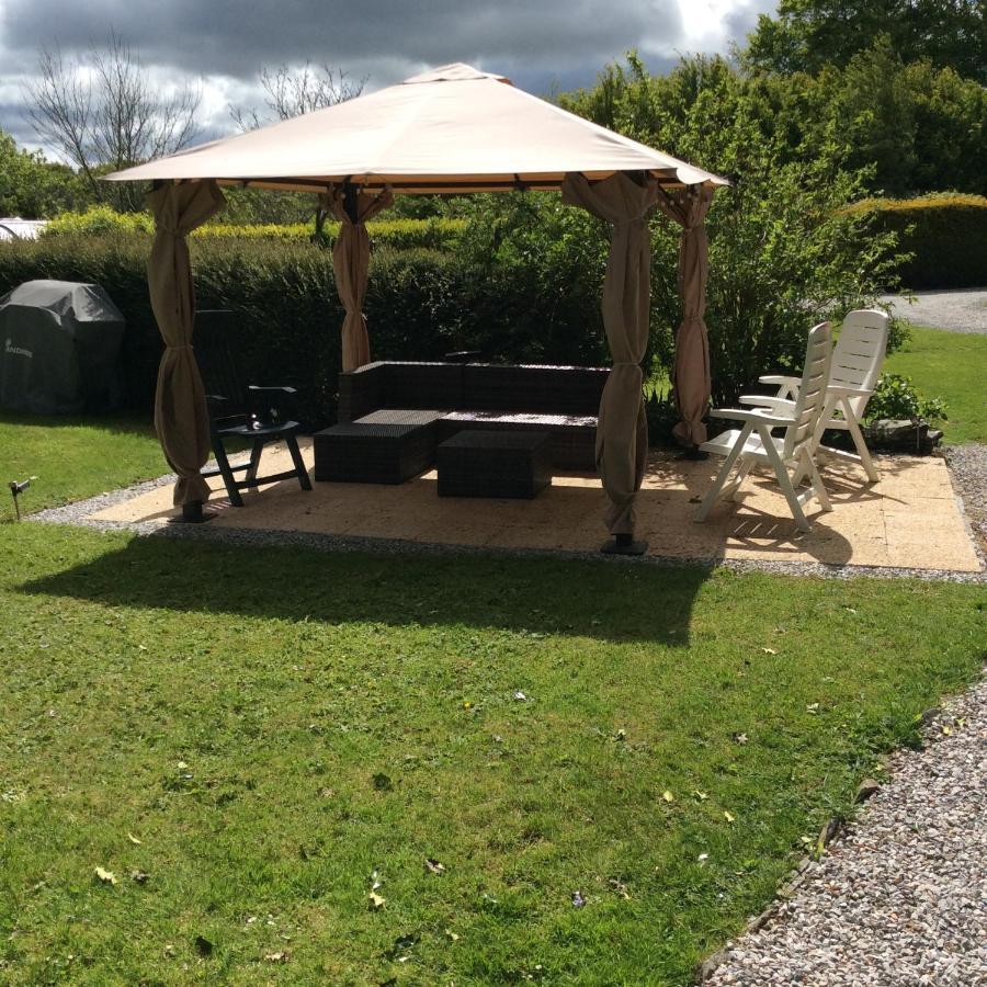 Le Boterff Gites Et Camping Saint-Mayeux 外观 照片