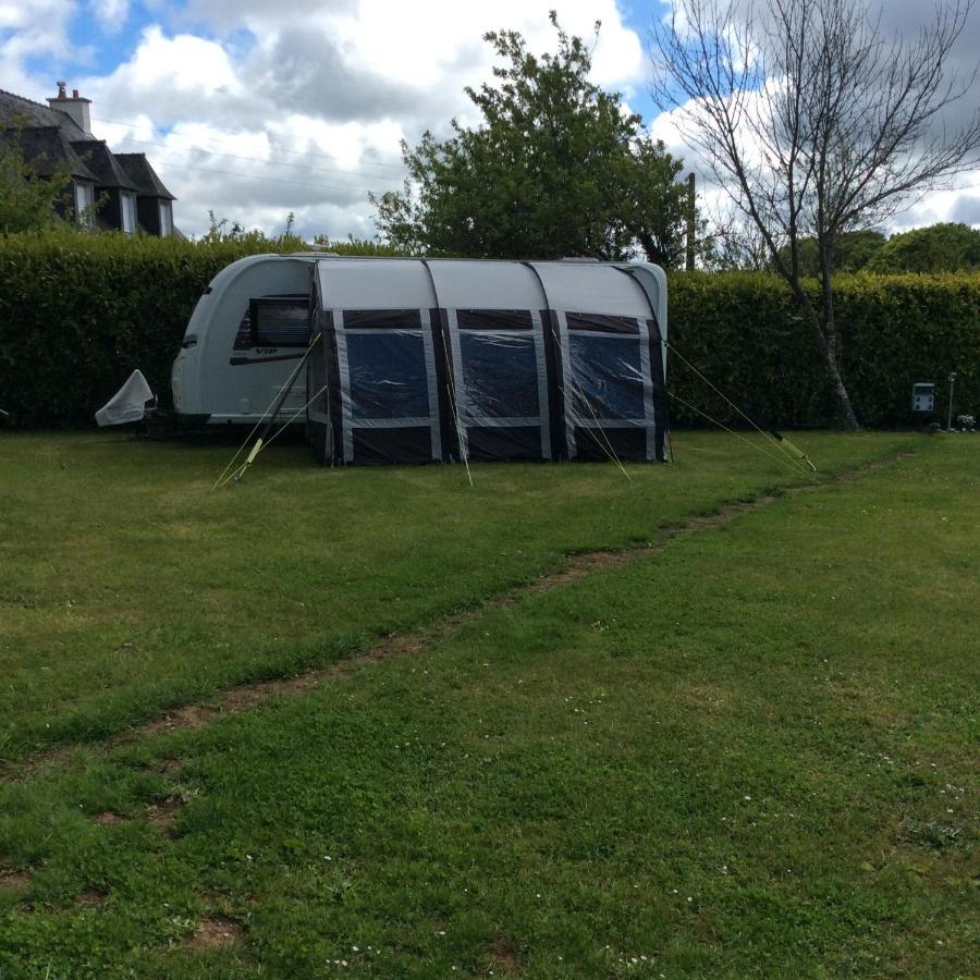 Le Boterff Gites Et Camping Saint-Mayeux 外观 照片