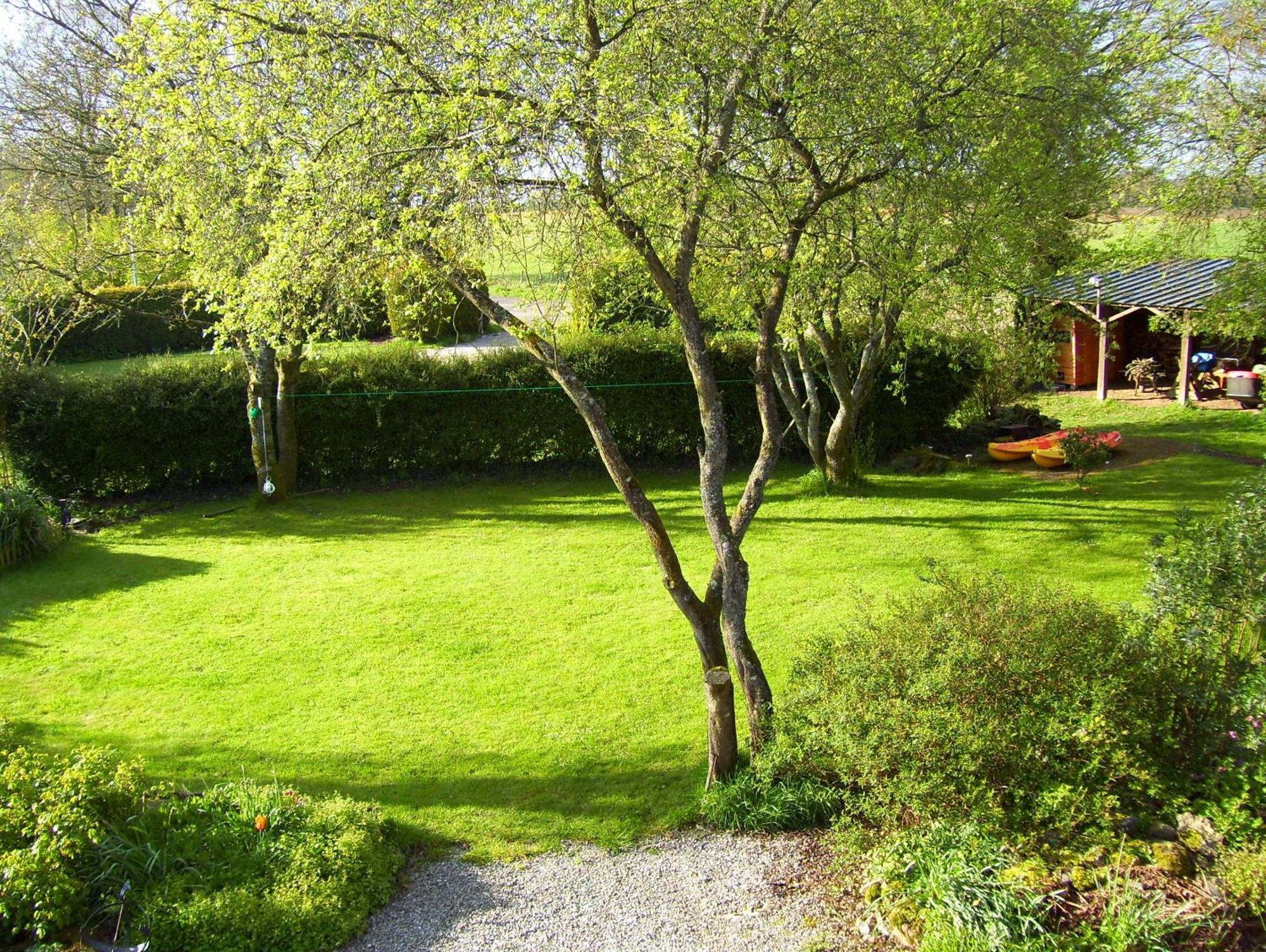 Le Boterff Gites Et Camping Saint-Mayeux 客房 照片
